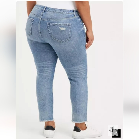 Torrid Mom Straight Vintage High-Rise Jean sz 22r - Picture 2 of 16